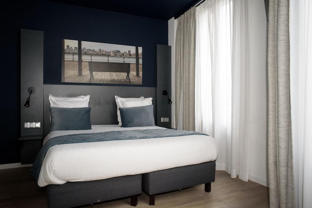 Hotel Des Arts-bastille 3*