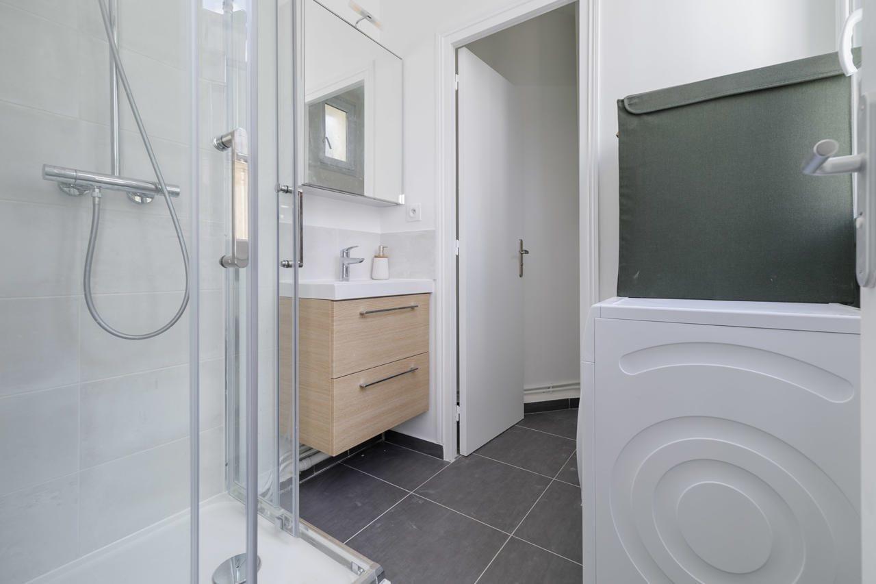 Bridgestreet Le Marais Opera Apartment