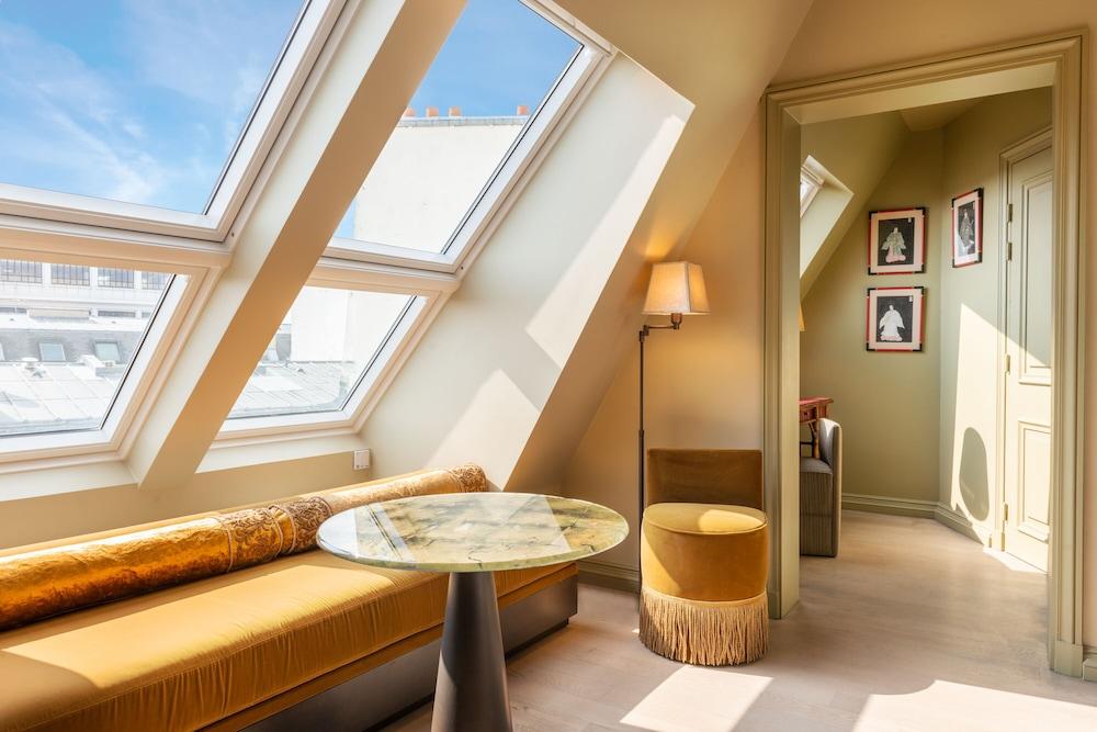 De Montesquieu 5* Paris