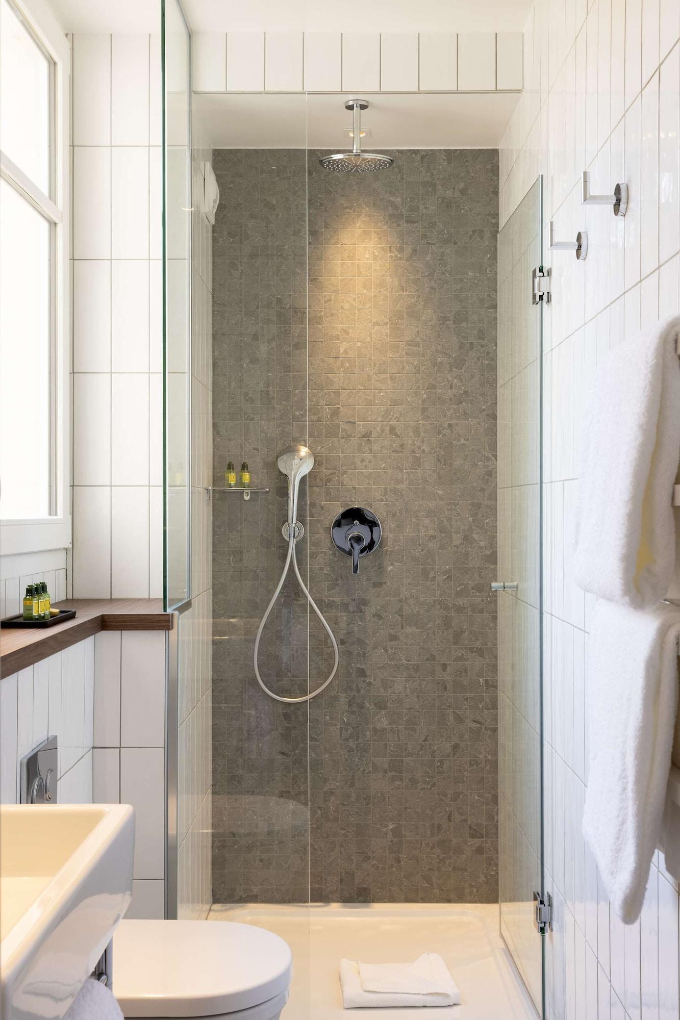Moderniste 4* Paris