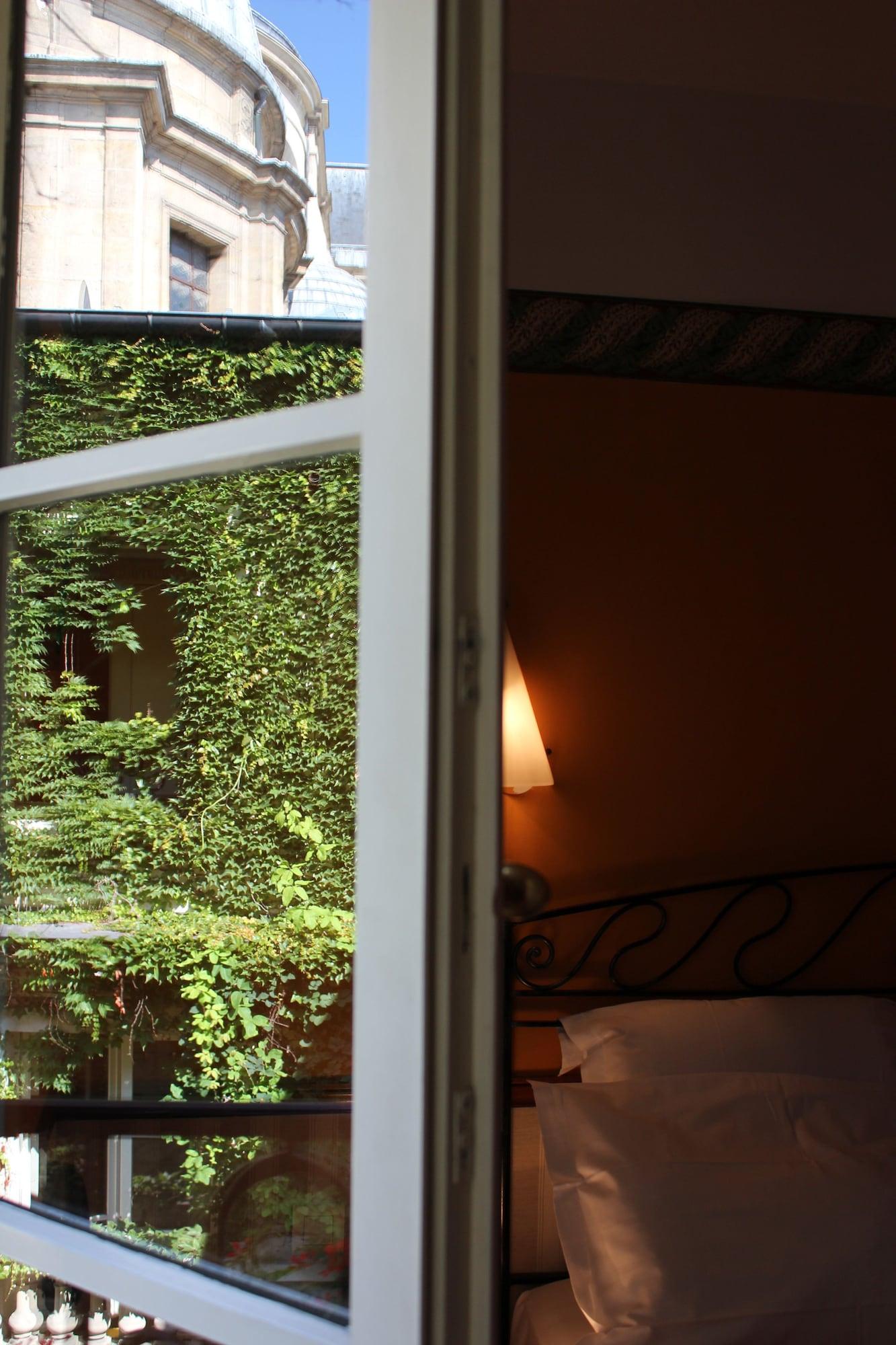 Le Relais Saint Sulpice Hotel