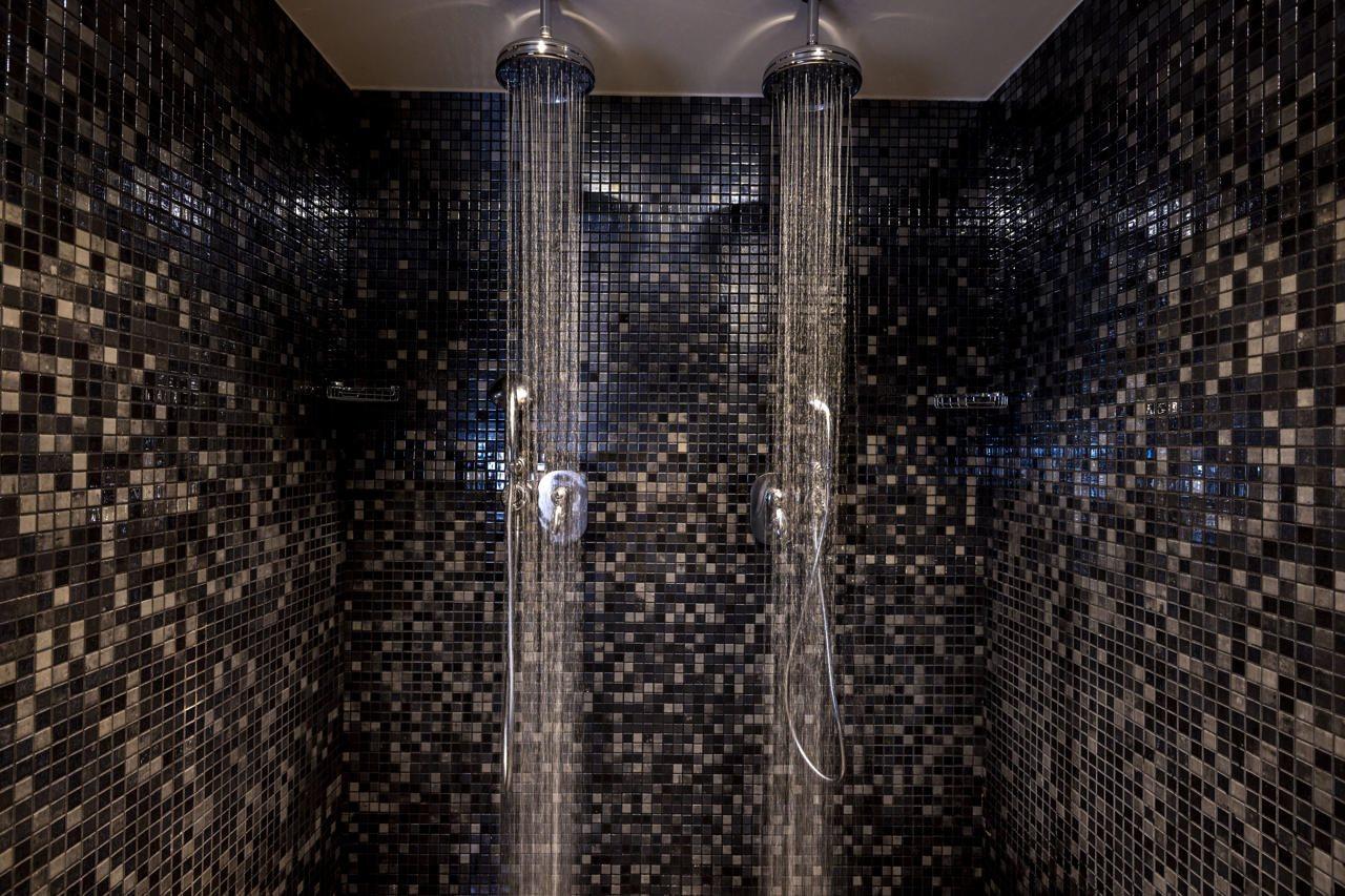 Whistler - Gare Du Nord Hotel 4*