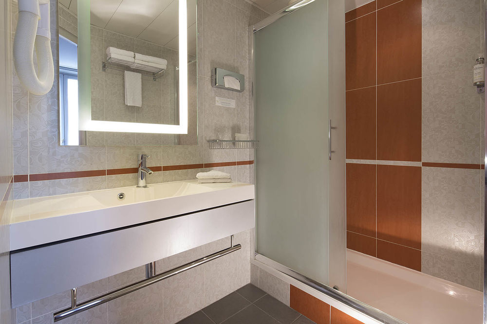 Elysa-luxembourg Hotel