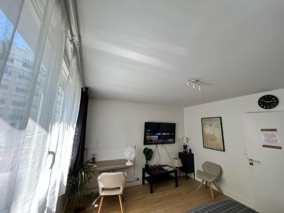 Appartement Chic & Confort - La Villette A Proximite - Vivant!