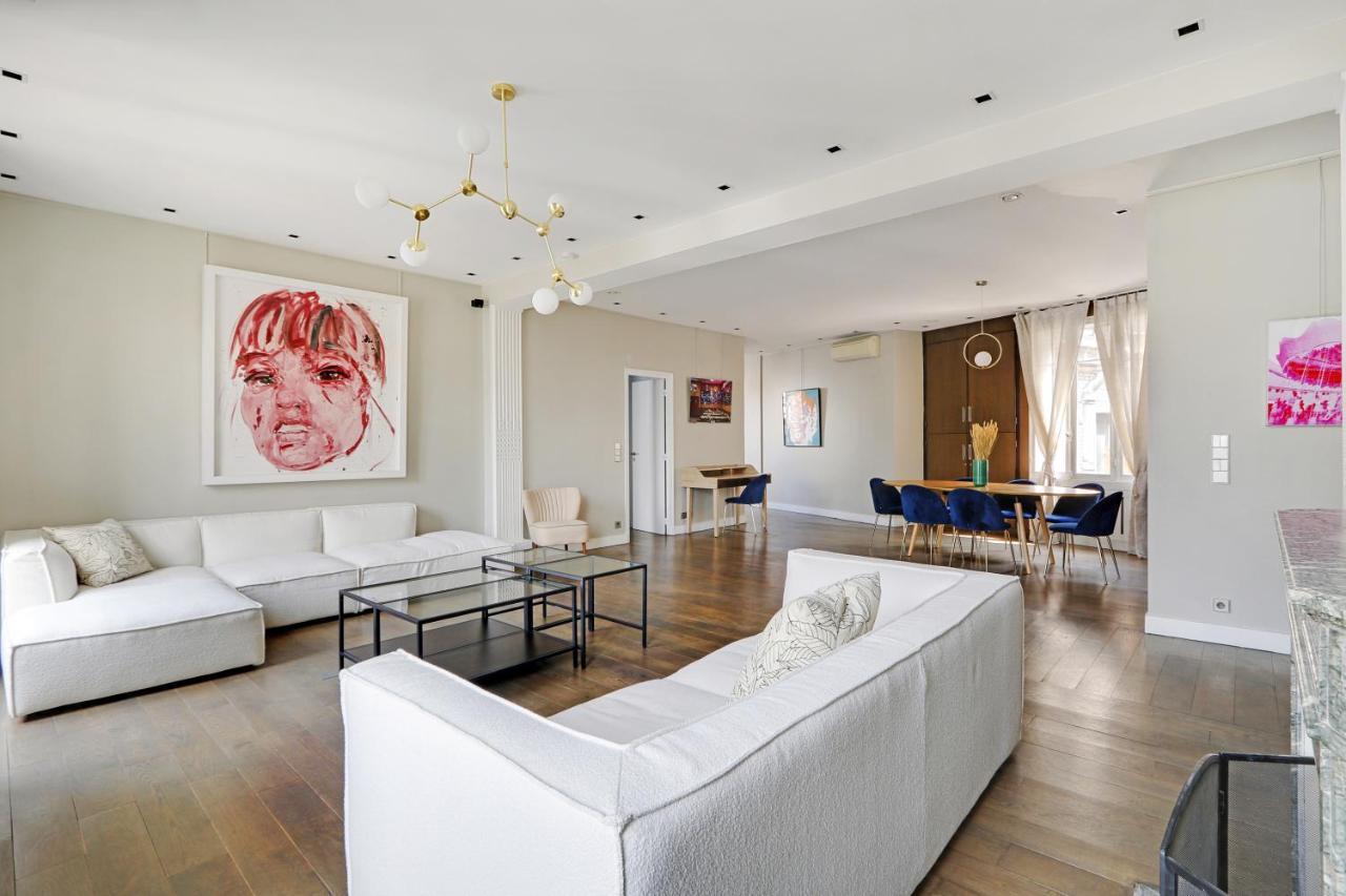 Pick A Flat's In Montaigne - Cour 1er Apartment Paris