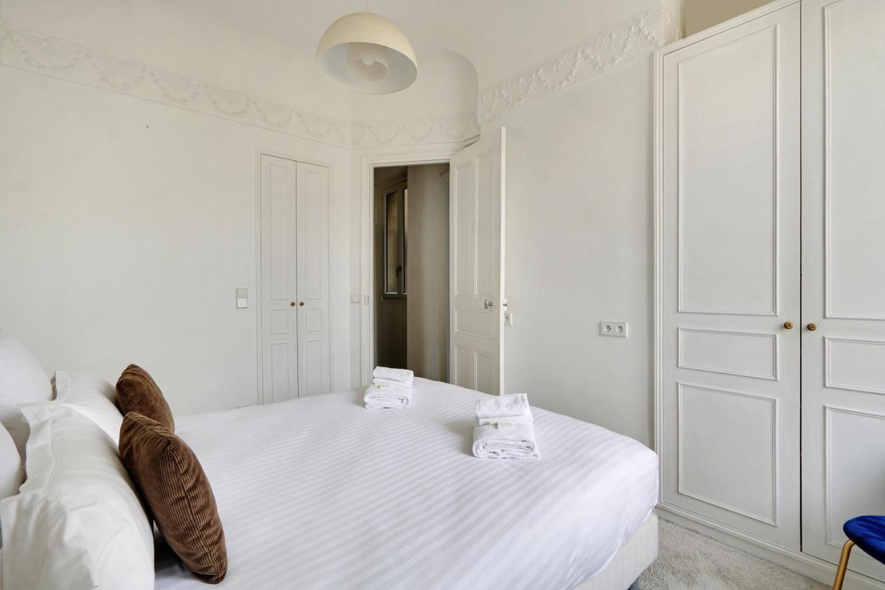 Pick A Flat's In Montaigne - Cour 1er Apartment Paris
