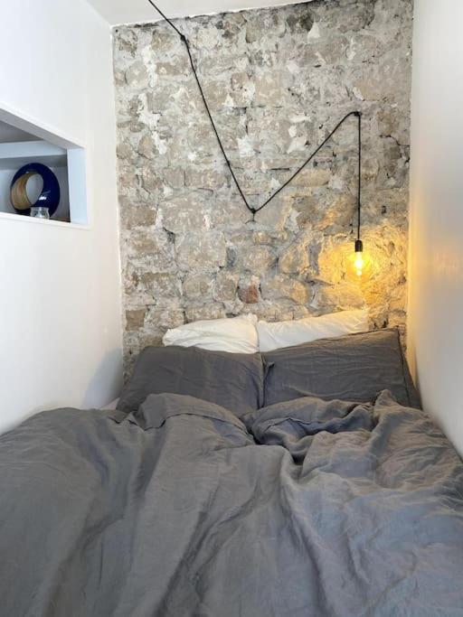 Apartment Studio Avec Terrasse ! *