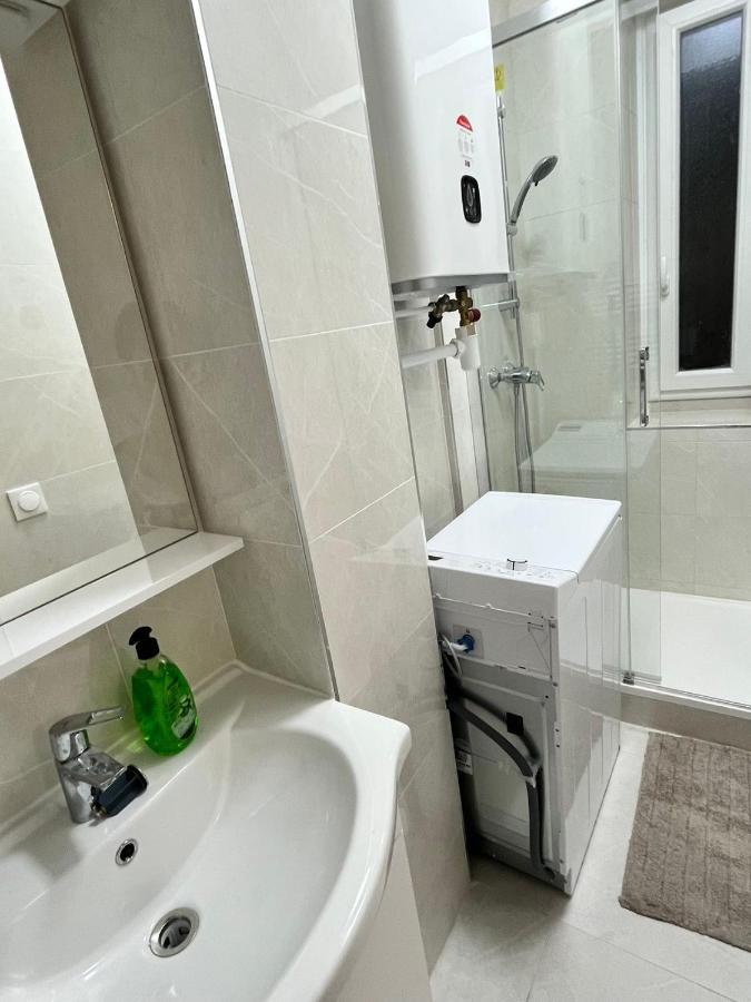 Studio 12 Apartment
