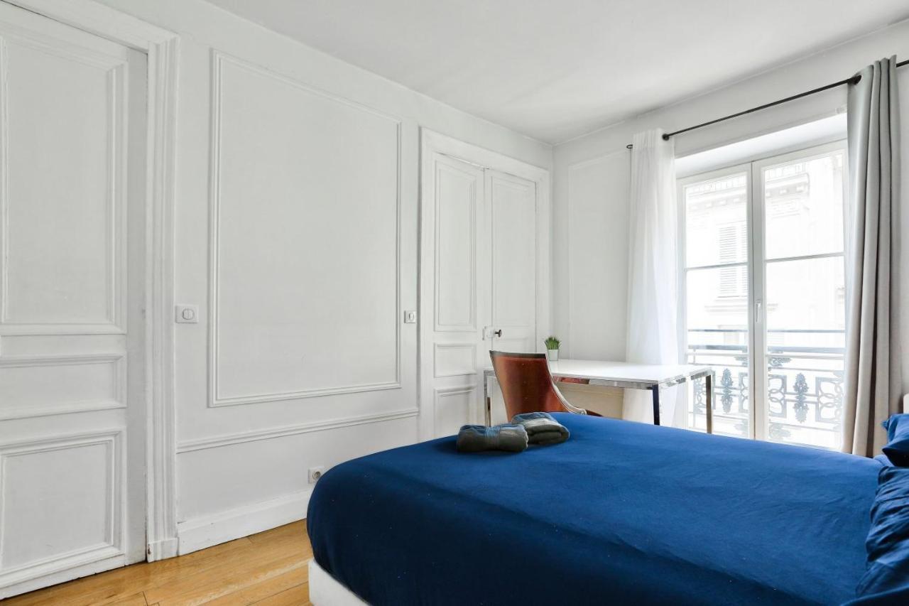 Appartement Quartier Champs-elysees 3 *