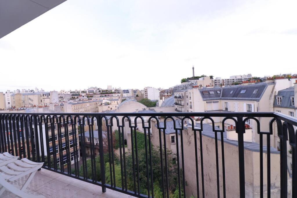 Luxuriousflat#victorhugo#trocadero#vieweffeiltower Apartment