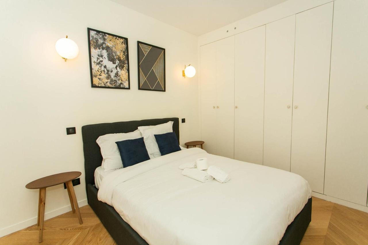 St Lazare & Madeleine - Apartment