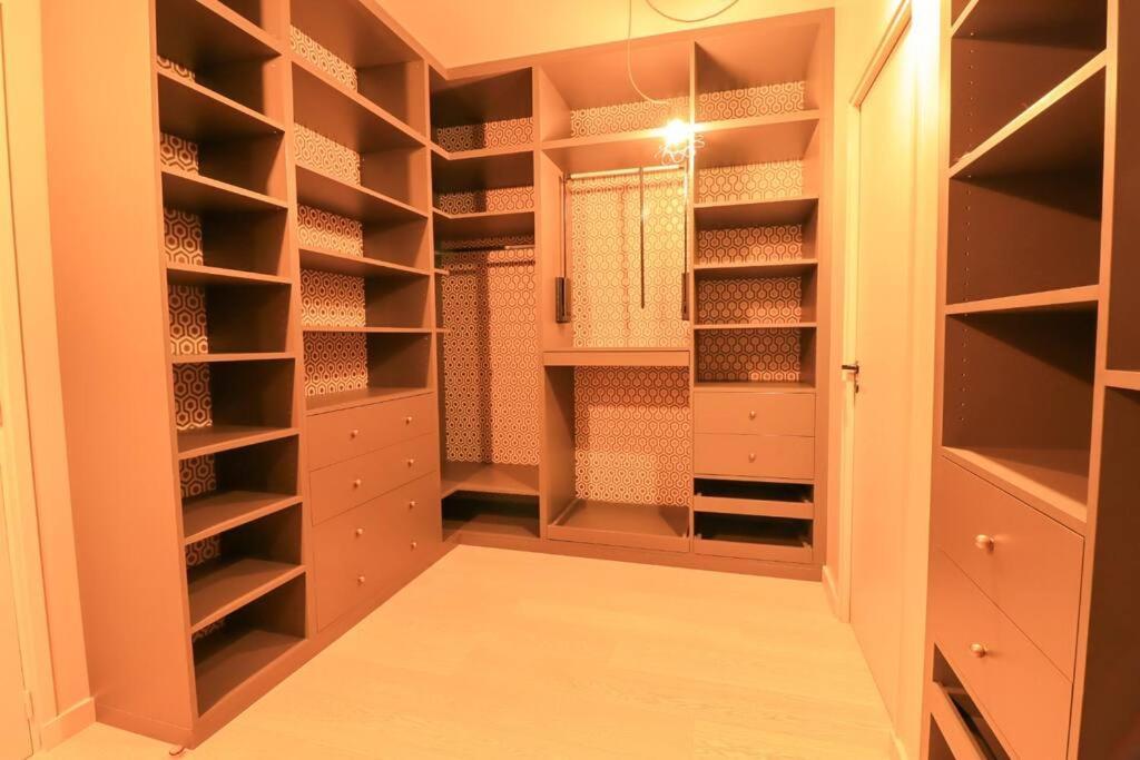 Apartment Luxuriousflat#victorhugo#trocadero#vieweffeiltower *