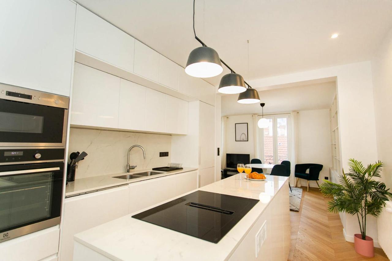 Apartment St Lazare & Madeleine -