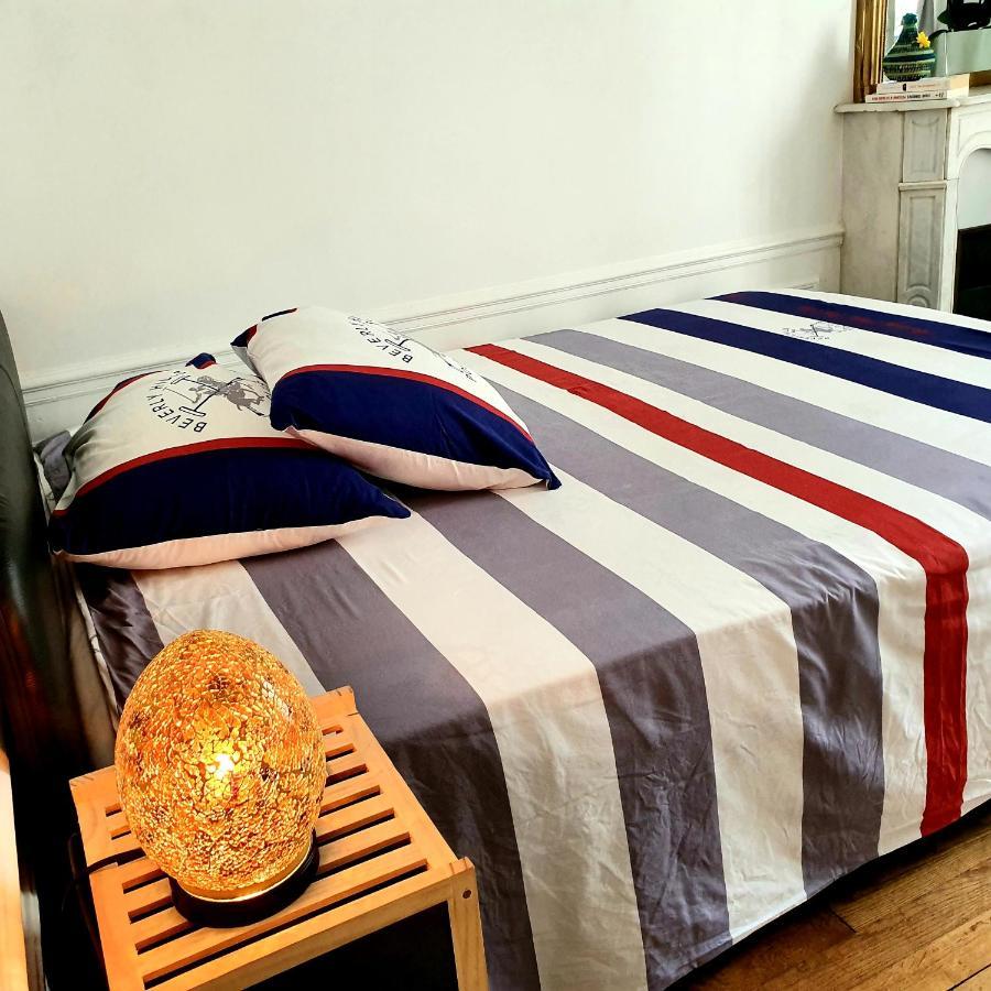 Proximo A Torre Eiffel Homestay Paris
