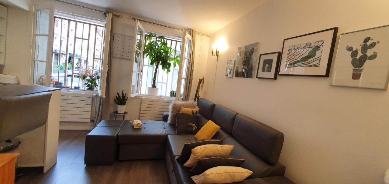 Gare Montparnasse,fantastic Location,center Paris6 Eme ,close To Louvre Meusm And Notre Eiffel Tour Paris