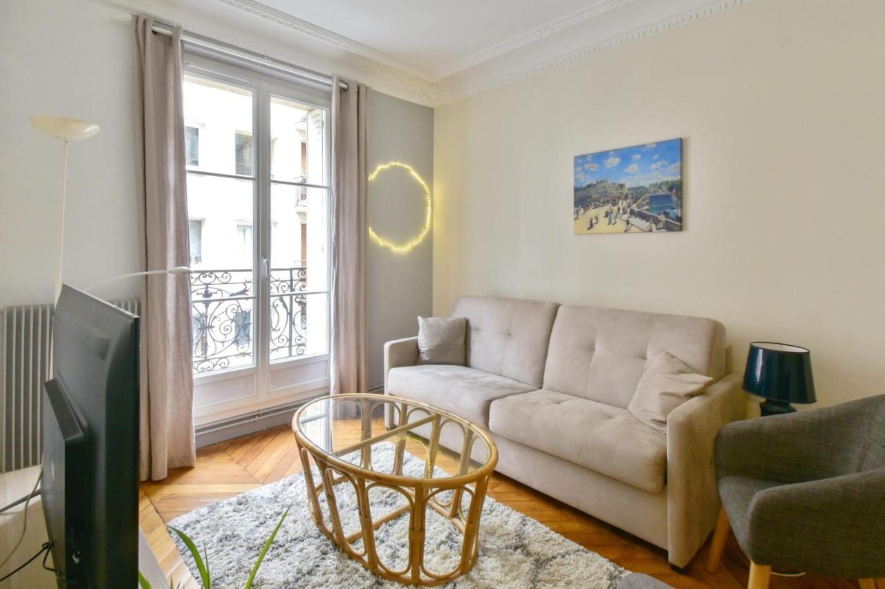 Haussman Et Son Balcon - Welkeys Appartement *