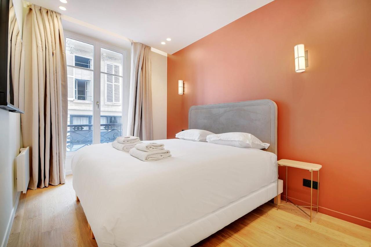 Chic - 2br-6p - Opera House Apartment *
