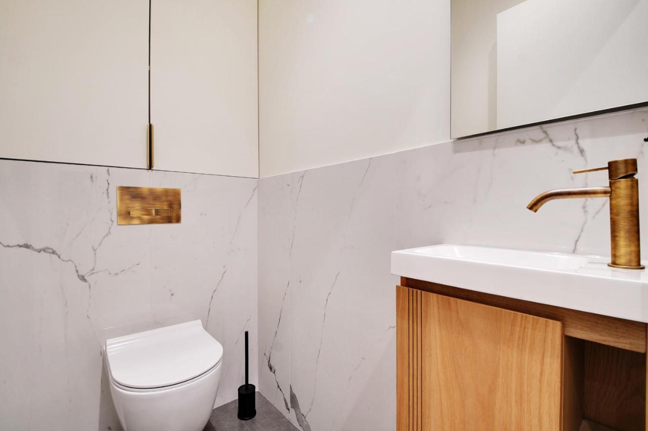 Chic - 2br-6p - Opera House