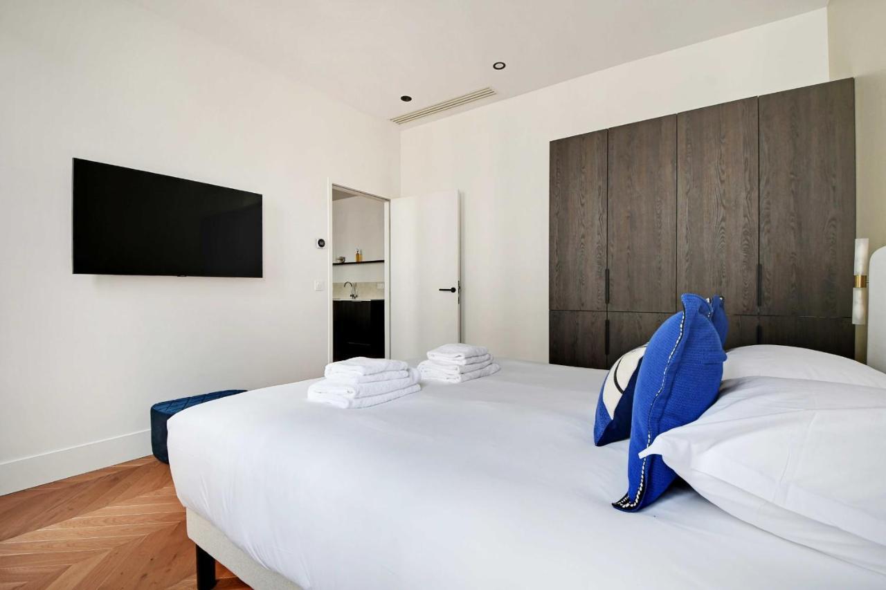 Apartment Spacious & Modern In Central - 2br6p - A20 *