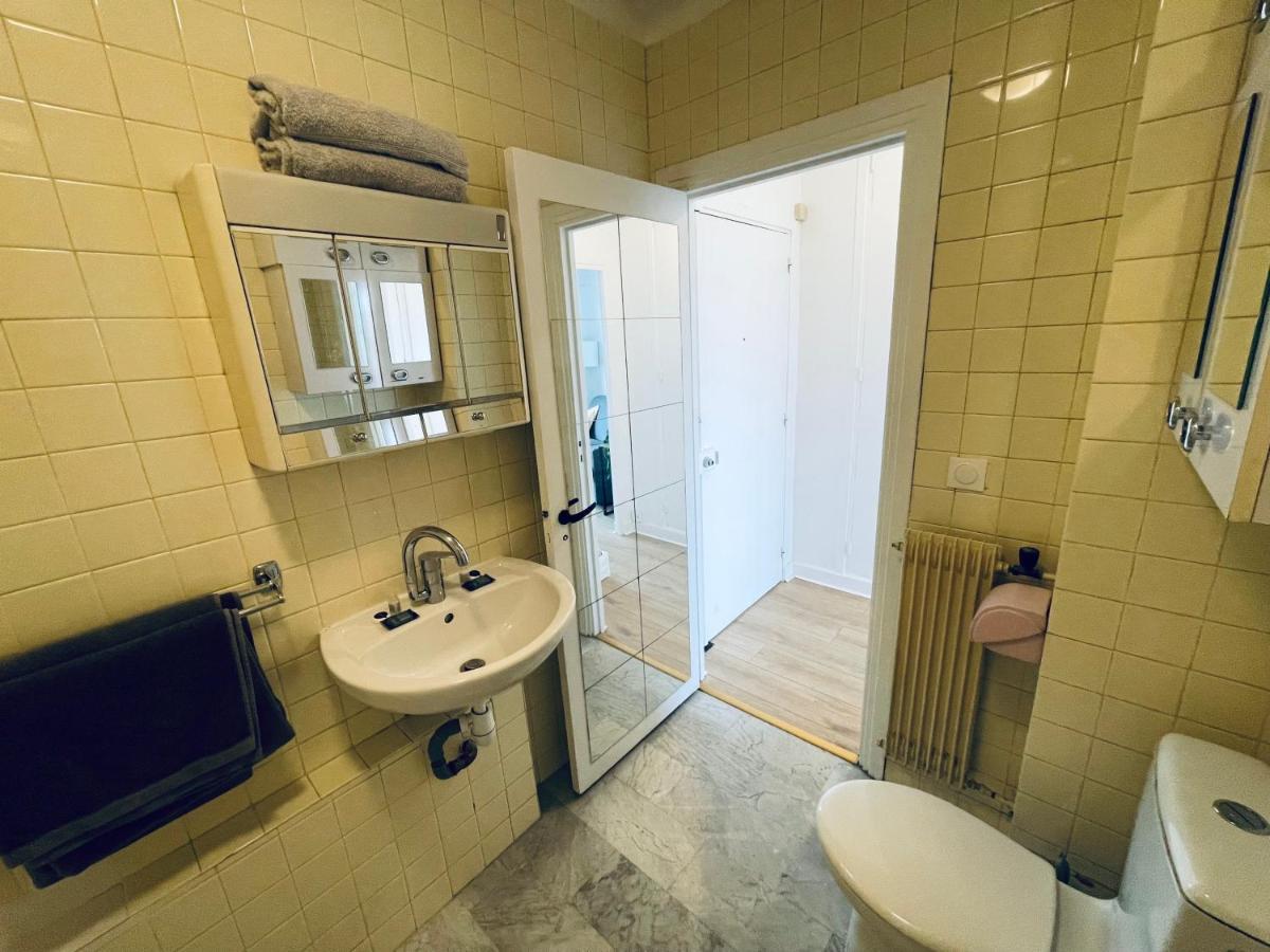 Tour Eiffel Motte Picquet Fremicourt Apartamento *