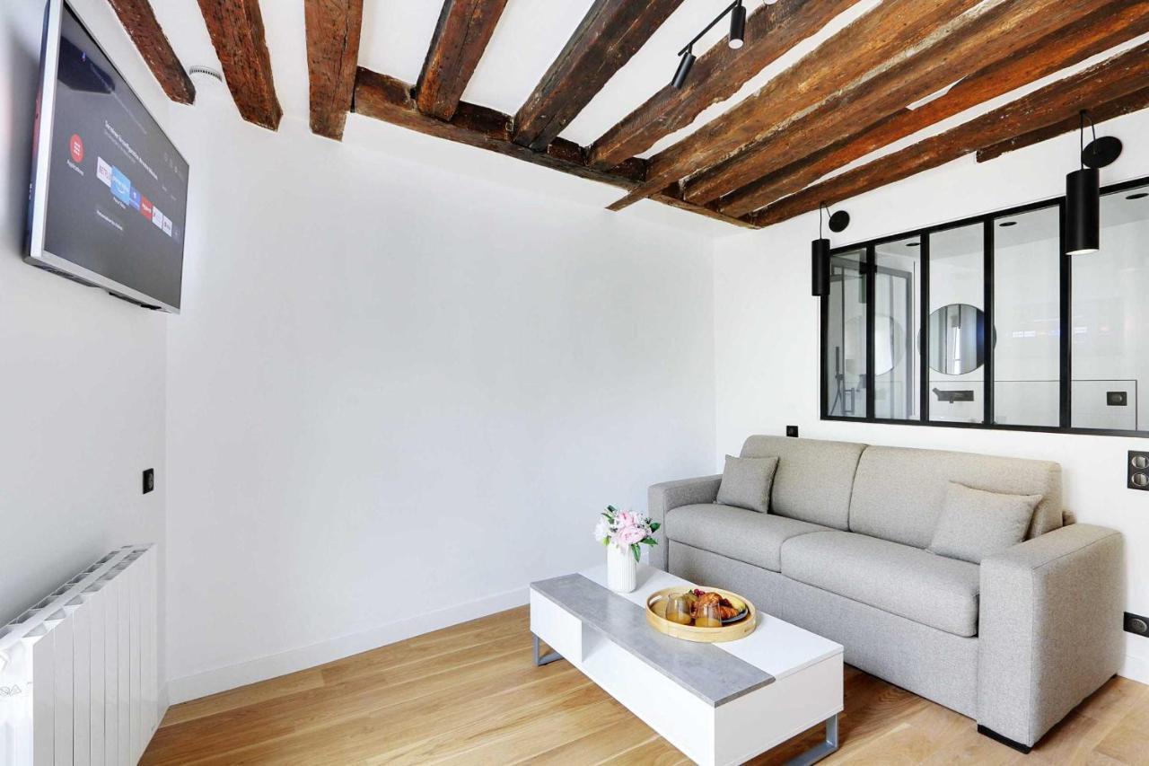 Charming For 2 People - Le Marais Paris
