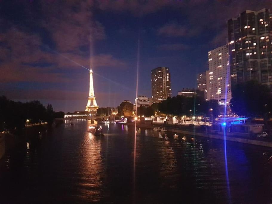 Cosy Studio Near Beaugrenelle And Eiffel Tower *