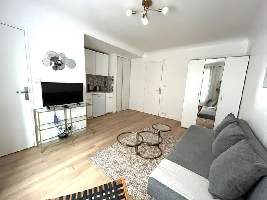 Cosy Studio Near Beaugrenelle And Eiffel Tower * Paris