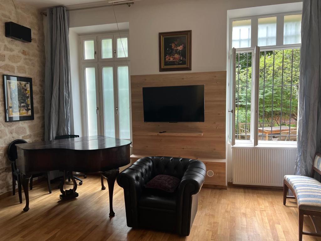 Spacieux Au Coeur Du 9 Eme Arrondissement Appartement