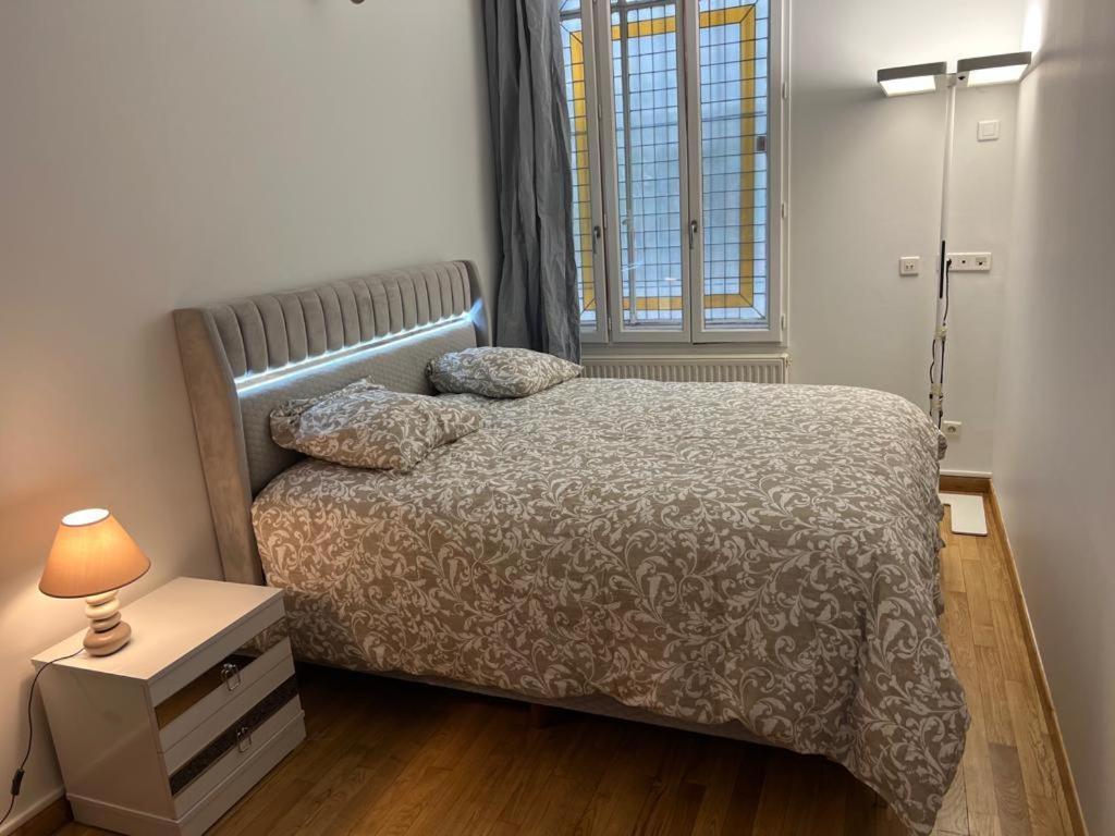 Appartement Spacieux Au Coeur Du 9 Eme Arrondissement