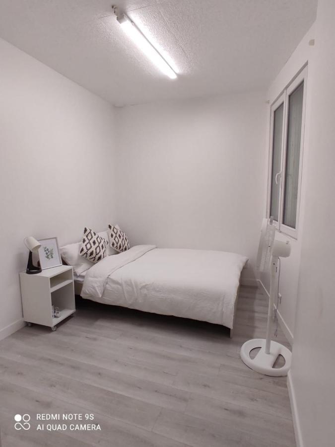 Nice Flat Near Gare Du Nord O Gare Du L Est Free Wi-fi And Netflix Paris