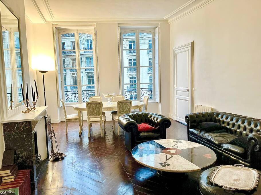 Exclusive Parisian Palace Apartment