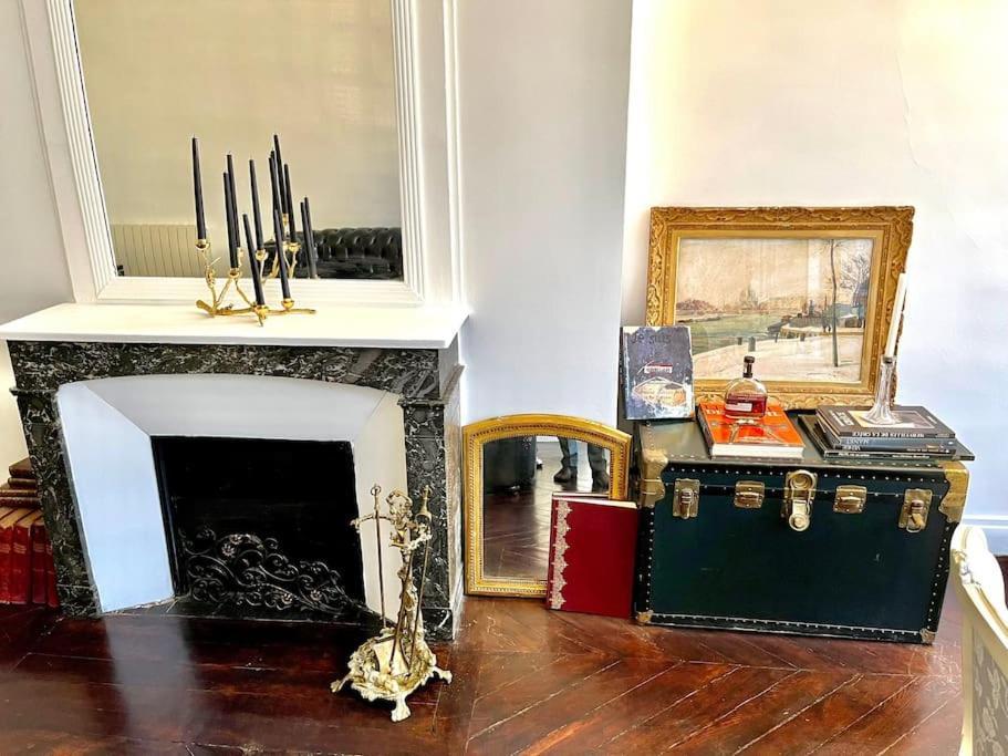 Apartment Exclusive Parisian Palace *