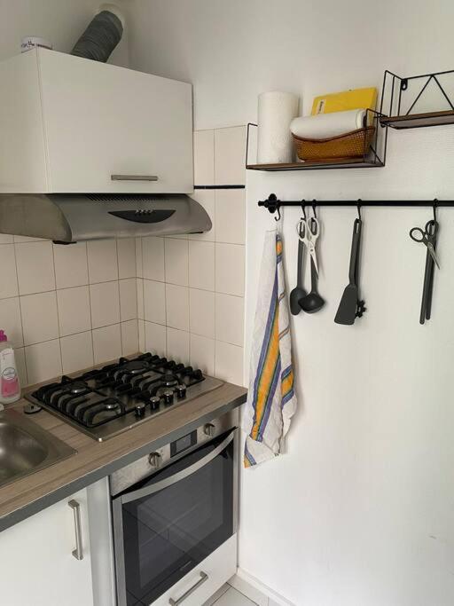 Apartment A Deux Pas Du Pantheon Avec Balcon Paris
