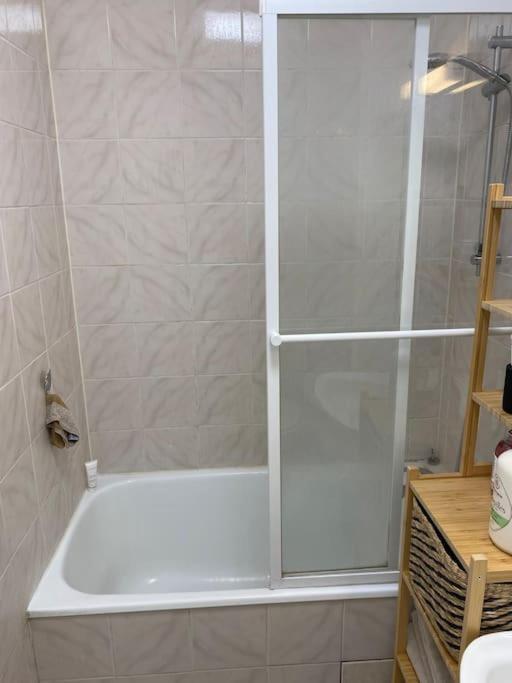 A Deux Pas Du Pantheon Avec Balcon Appartement