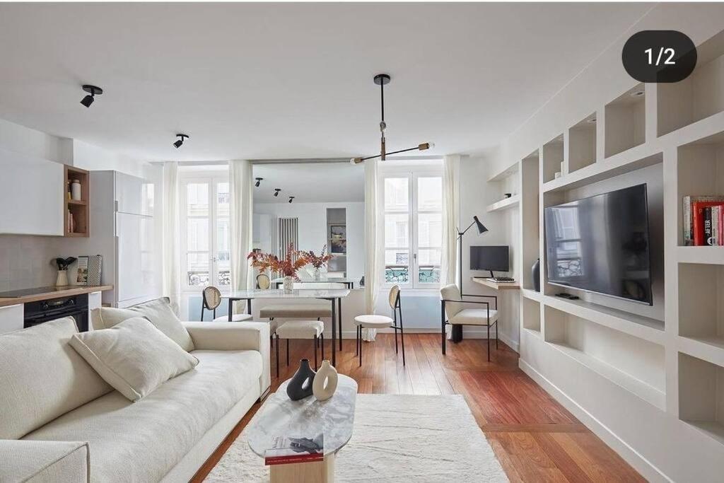Design, Proche Champs Elysees Apartment