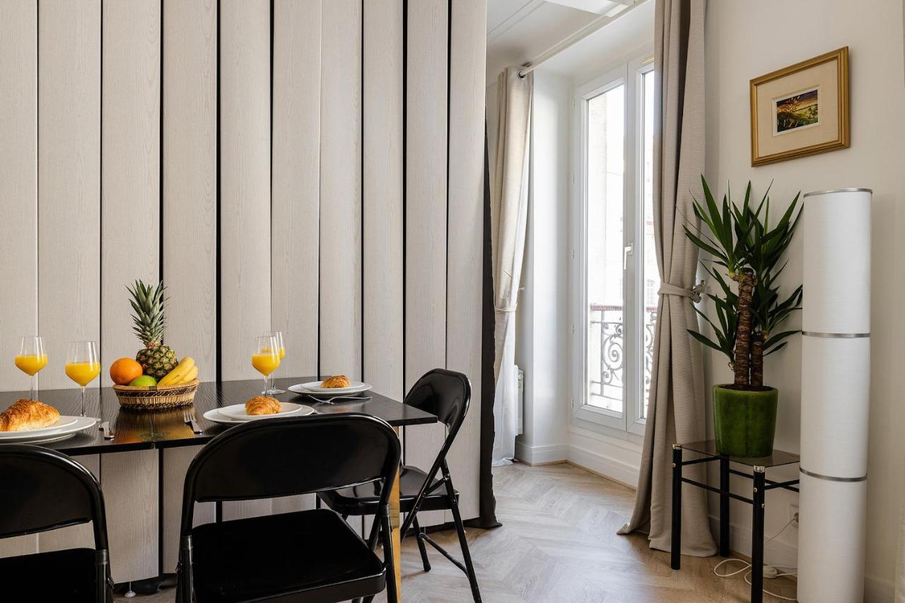 Pantheon & Luxembourg Gardens - Apartment