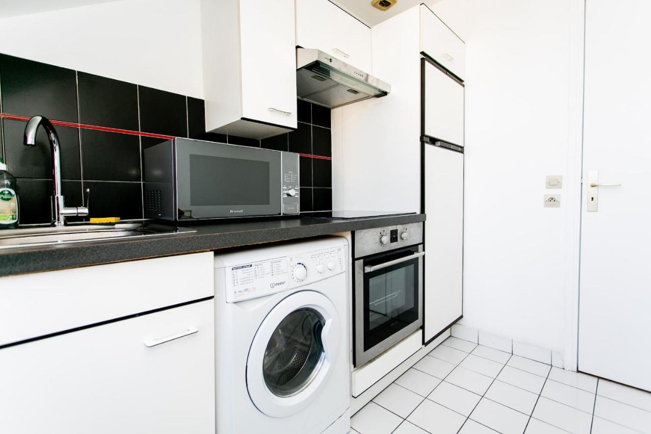 Upper Marais & -