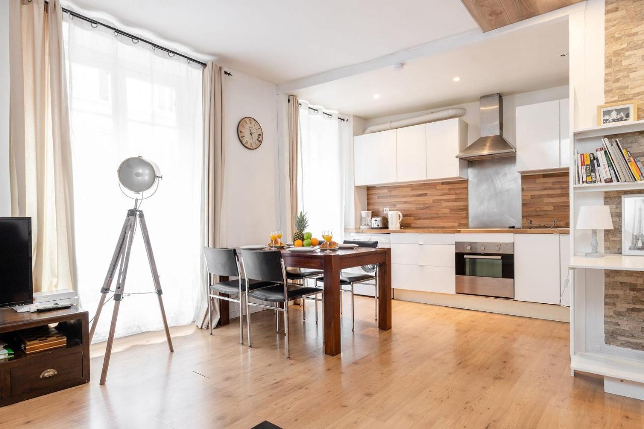 Apartment Eiffel Tower & Rue Cler - Paris