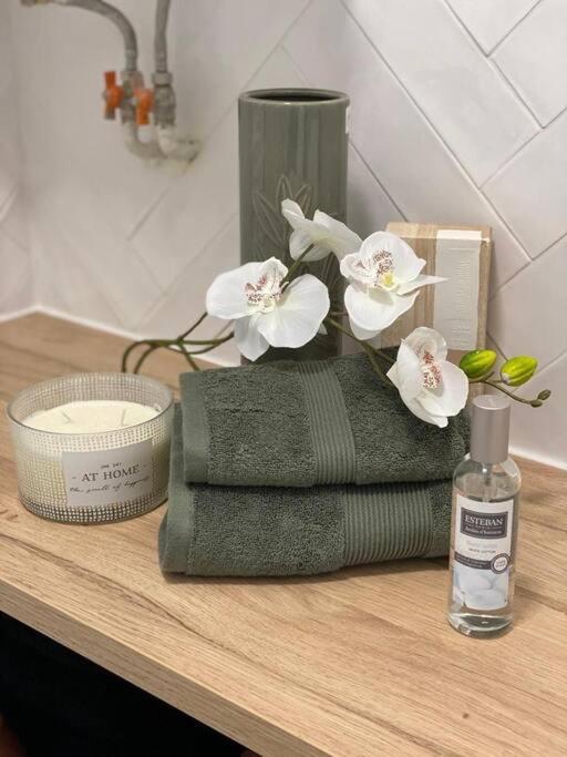 Appartement Charming Flat In Montmartre - Imhost Paris