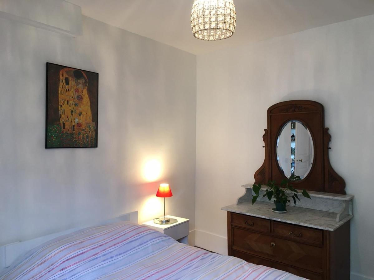 Apartment A Paris, Au Bord De L'eau Paris