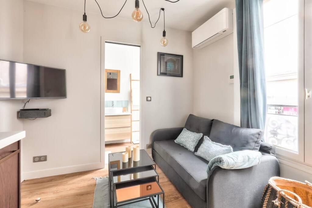 Cozy And Practical In The 10th Arrondissement Apartment
