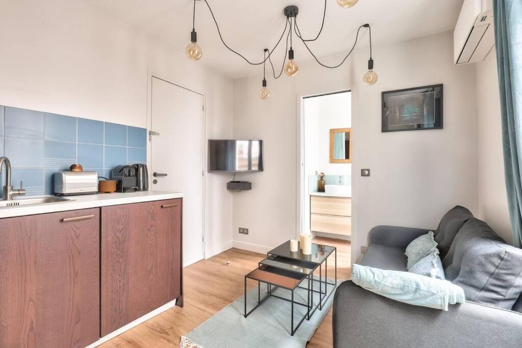 Apartment Cozy And Practical In The 10th Arrondissement Paris