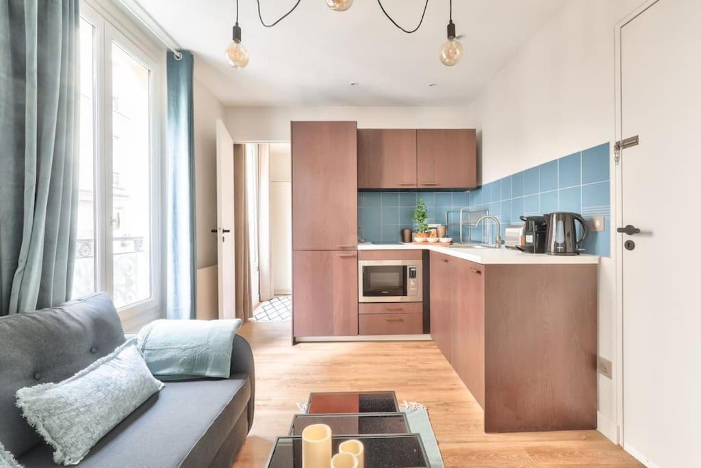 Cozy And Practical In The 10th Arrondissement Apartment