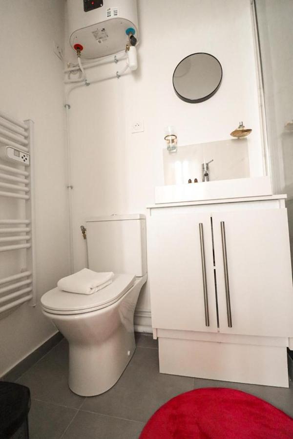 21.appart 4pers #oberkampf#belleville# Paris