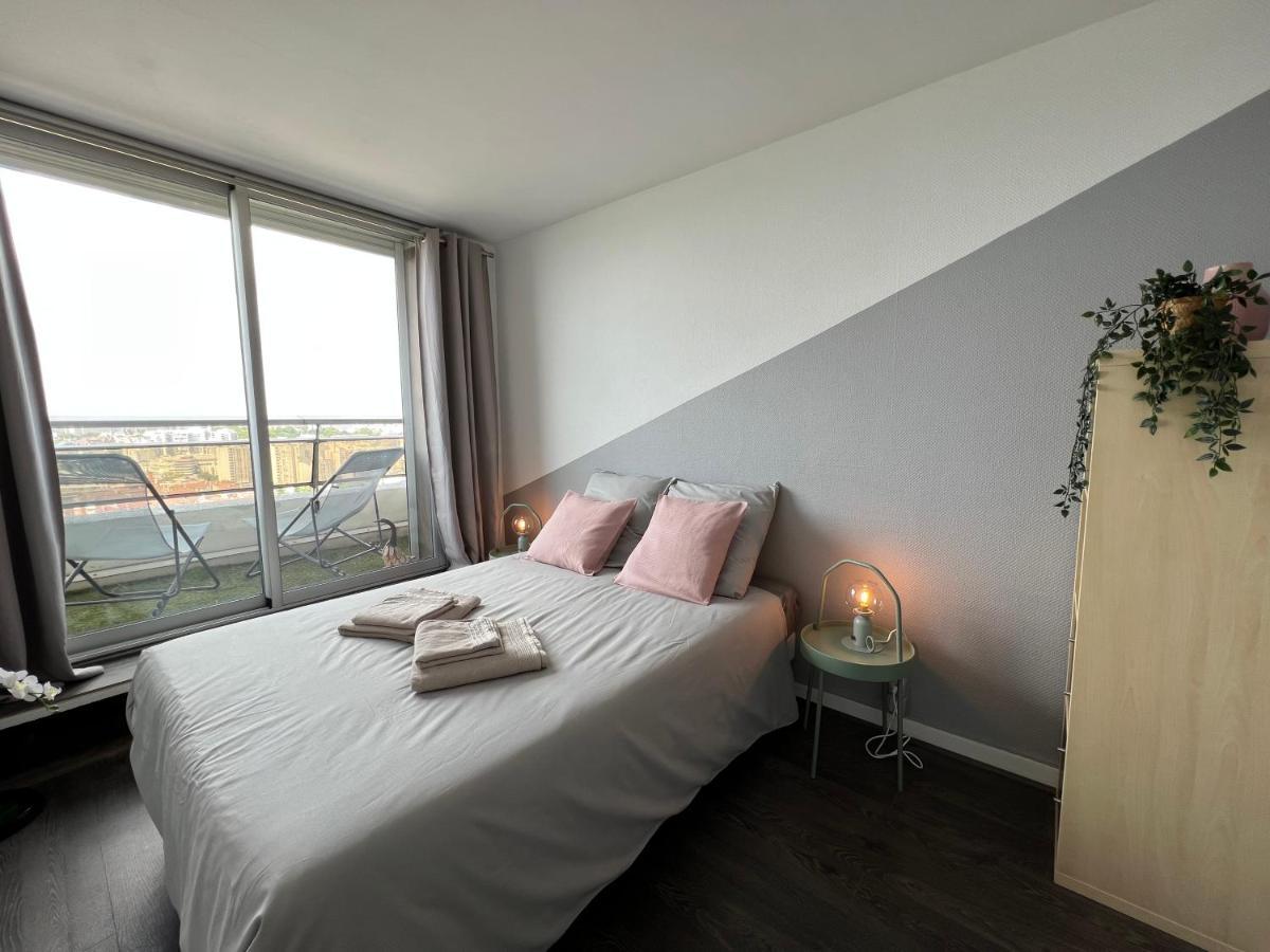 Above Eiffel Tower View Balcony Apartamento Paris