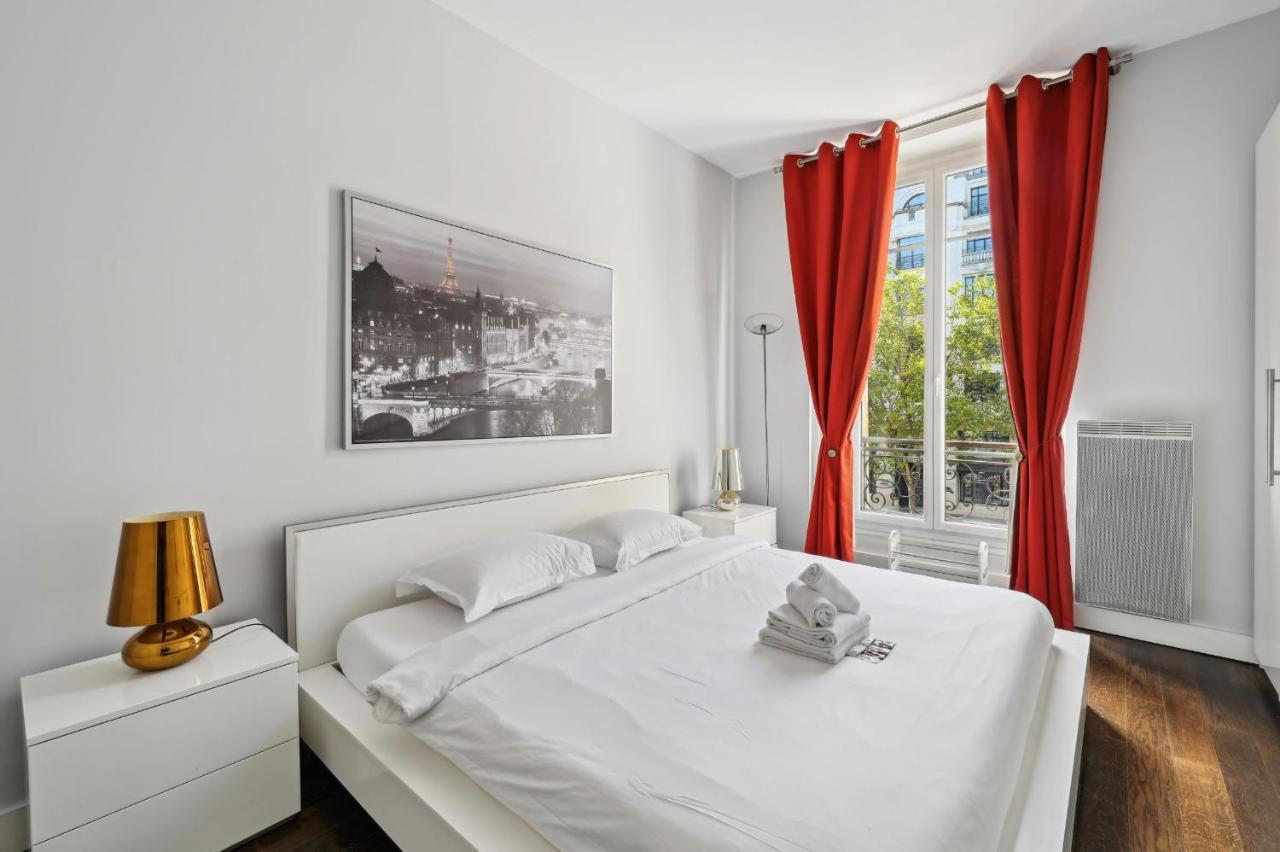 Champs-elysees & Arc De Triomphe - Apartment *