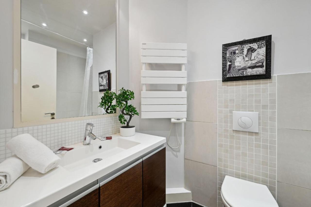 Apartment Champs-elysees & Arc De Triomphe -