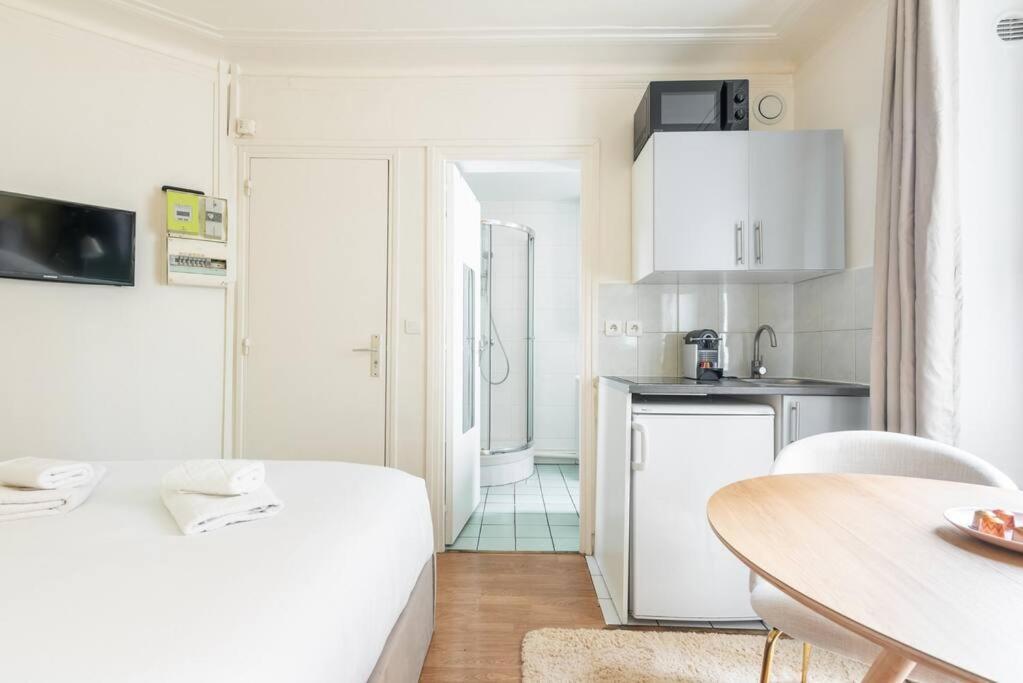 Boulevard Voltaire - Golden - Ii Apartment