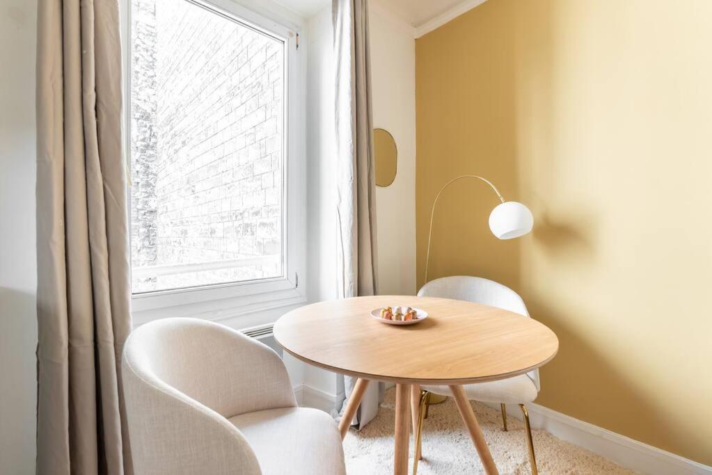 Apartment Boulevard Voltaire - Golden - Ii