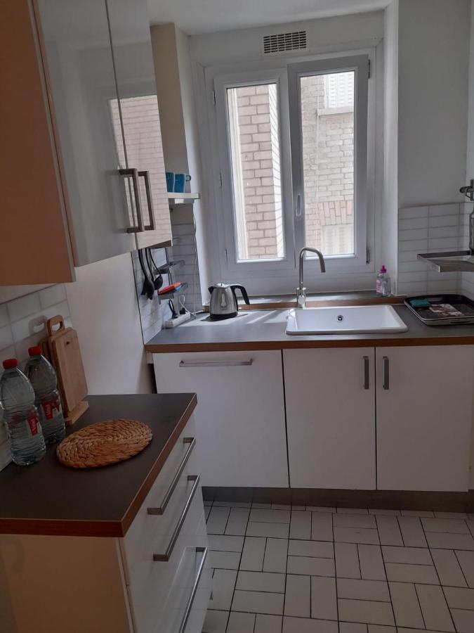 Apartment Les Sablons Situe A Cote De La Tour Eiffel Paris